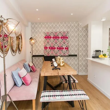 Apartment Modern & Apartment. Old Town. Private Parking *