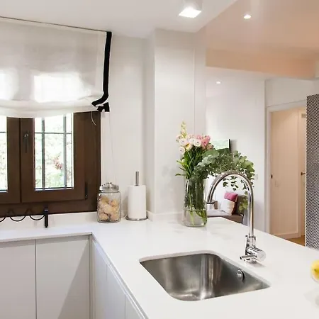 Apartment Modern & Apartment. Old Town. Private Parking Seville