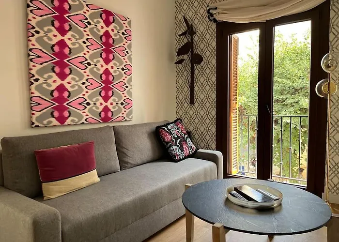 Modern & Apartment. Old Town. Private Parking Lejlighed *