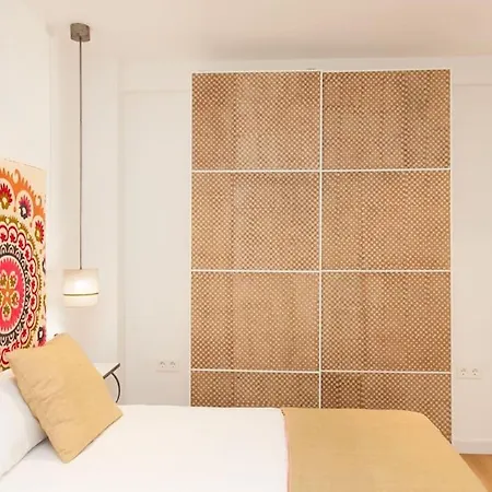 Daire Modern & Apartment. Old Town. Private Parking